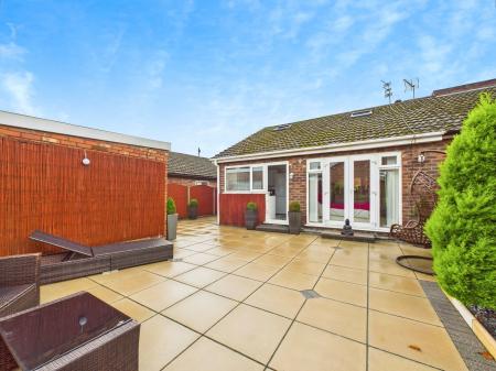 1 bedroom Bungalow for sale in Ross Close, Billinge, WN5