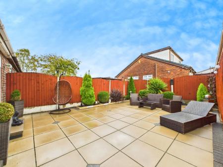 1 bedroom Bungalow for sale in Ross Close, Billinge, WN5