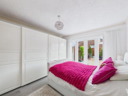 1 bedroom Bungalow for sale in Ross Close, Billinge, WN5