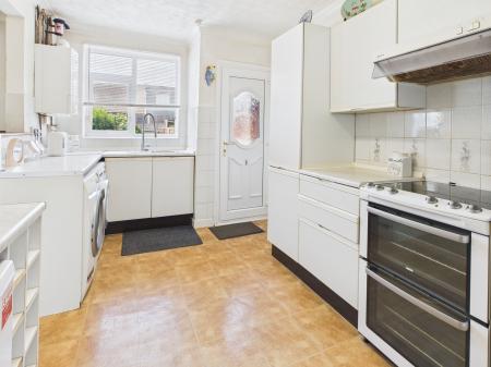 2 bedroom Semi-detached house for sale in Ruabon Crescent, Wigan, WN2
