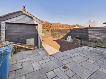 3 bedroom Semi-detached house for sale in Shefford Crescent, Winstanley, Wigan, WN3