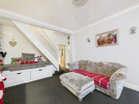 2 bedroom Terraced House for sale in Station Road, Ashton-In-Makerfield, WN4
