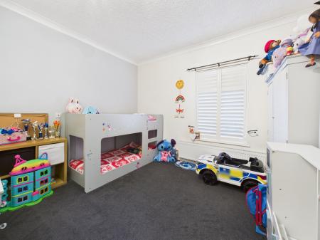 2 bedroom Terraced House for sale in Station Road, Ashton-In-Makerfield, WN4