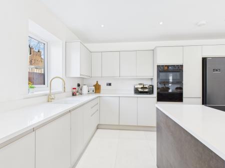 4 bedroom Detached house for sale in Whelley, Whelley, Wigan, WN2