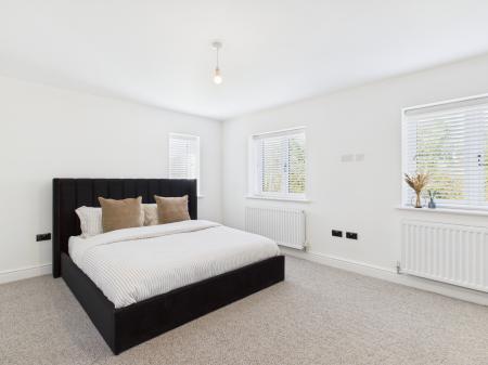 4 bedroom Detached house for sale in Whelley, Whelley, Wigan, WN2