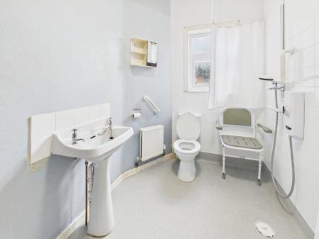 2 bedroom Terraced House for sale in Wigan Road, Hindley, WN2