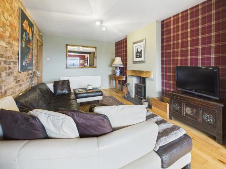 4 bedroom Semi-detached house for sale in Dean Close, Up Holland, Skelmersdale, WN8