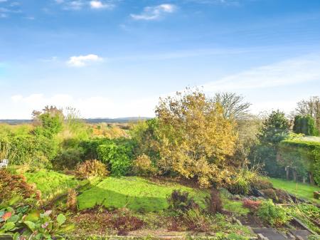 4 bedroom Semi-detached house for sale in Dean Close, Up Holland, Skelmersdale, WN8