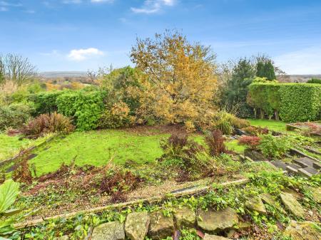 4 bedroom Semi-detached house for sale in Dean Close, Up Holland, Skelmersdale, WN8