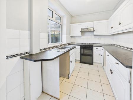 3 bedroom Terraced House to let in Holt Street, Wigan, WN6