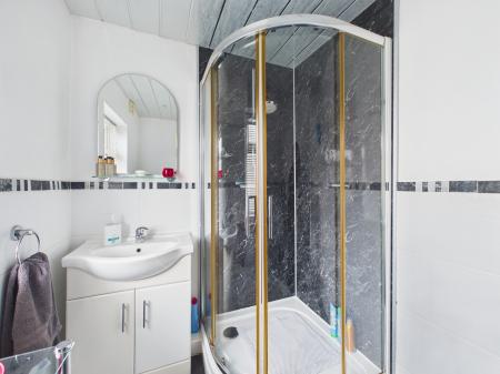 3 bedroom Terraced House for sale in Downall Green Road, Ashton-In-Makerfield, WN4