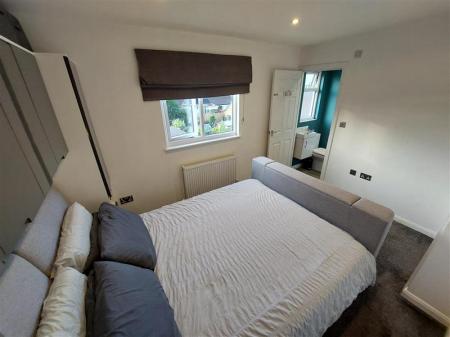 5 bedroom Semi-detached house for sale in Melton Road, Barrow-upon-Soar, LE12