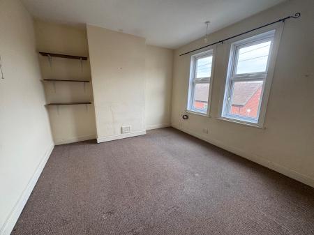 3 bedroom Terraced House to let in Howard Street, Loughborough, LE11