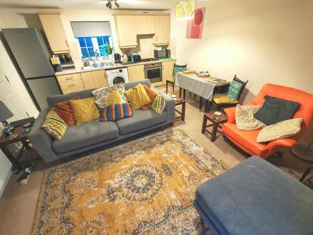 2 bedroom Terraced House for sale in Willow Road, Barrow-upon-Soar, LE12