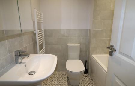 3 bedroom Semi-detached house to let in John Boden Way, Loughborough, LE11