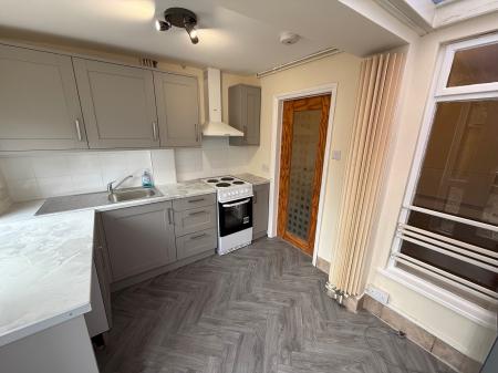 2 bedroom Terraced House to let in Leopold Street, Loughborough, LE11