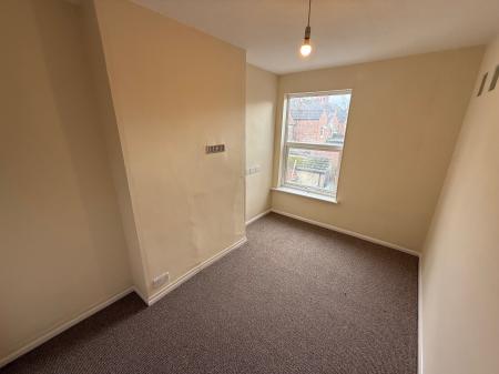 2 bedroom Terraced House to let in Leopold Street, Loughborough, LE11