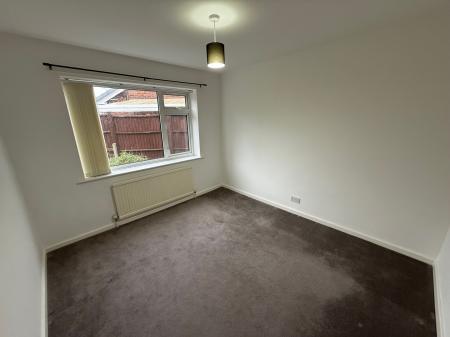 3 bedroom Bungalow to let in St Bernards Close, Shepshed, LE12