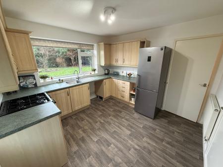 3 bedroom Bungalow to let in St Bernards Close, Shepshed, LE12