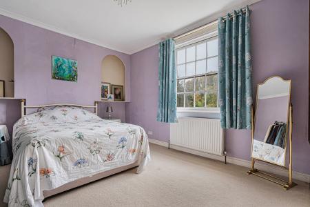 5 bedroom Detached house for sale in Cuxham Road, Watlington, OX49