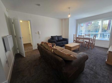 1 bedroom Flat to let in Birch Lane, Manchester, M13