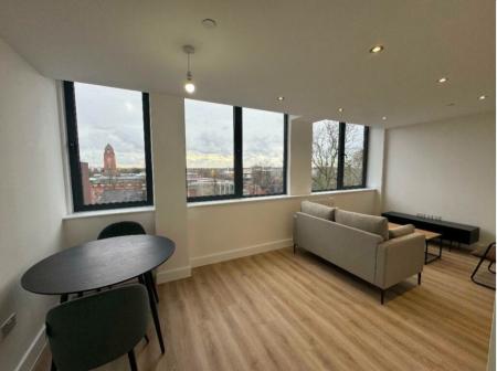 1 bedroom Flat to let in Talbot Road, Old Trafford, Manchester, M16