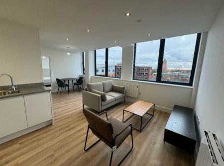 1 bedroom Flat to let in Talbot Road, Old Trafford, Manchester, M16