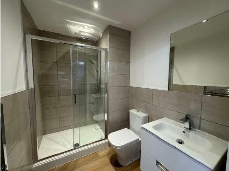 1 bedroom Flat to let in Talbot Road, Old Trafford, Manchester, M16