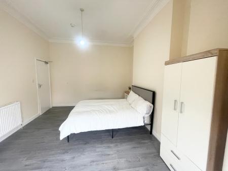 1 bedroom House share to let in Barlow Moor Road, Chorlton, Manchester, M21