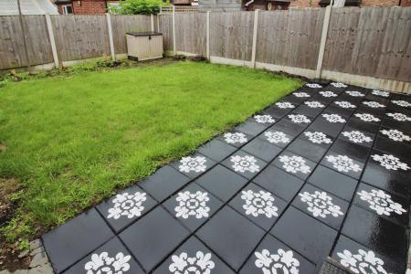 2 bedroom Terraced House to let in Radcliffe Street, The Meadows, Nottingham, NG2