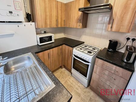 2 bedroom Terraced House to let in Millicent Grove, West Bridgford, NG2