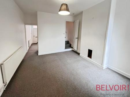 2 bedroom Terraced House to let in Millicent Grove, West Bridgford, NG2