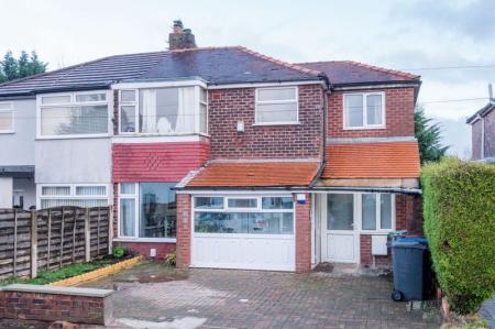 Windsor Crescent, Prestwich, M25