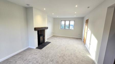 2 bedroom Semi-detached house to let in 4 Bridgedale Rise, Medbourne, LE16