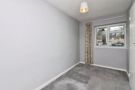 3 bedroom Terraced House to let in Thistle Grove, Welwyn Garden City, AL7