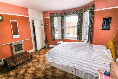 6 bedroom Detached house for sale in Alma Road, St. Albans, Herts, AL1