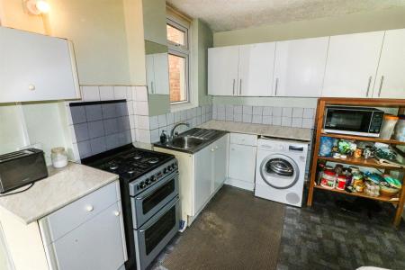 6 bedroom Detached house for sale in Alma Road, St. Albans, Herts, AL1