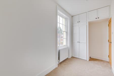 3 bedroom End of terrace house for sale in High Street, Welwyn, Herts, AL6