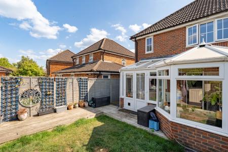3 bedroom Semi-detached house for sale in Kingsley Court, Welwyn Garden City, AL7