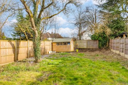 3 bedroom Detached house for sale in West Way, Harpenden, AL5