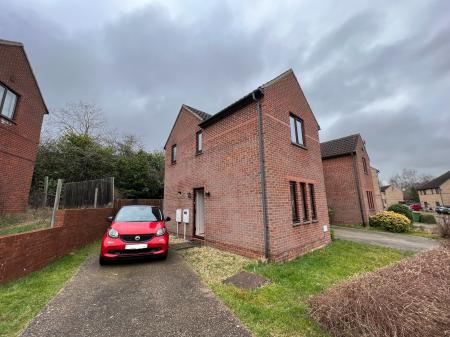 Robertson Close, Shenley Church End, Milton Keynes, MK5