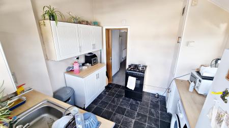 2 bedroom Flat for sale in North Street, Wellingborough, NN8
