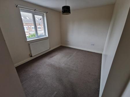 2 bedroom Apartment for sale in Swallow Close, Wellingborough, NN8