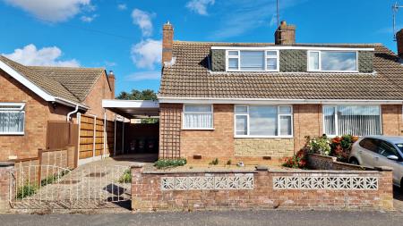 2 bedroom Bungalow for sale in Scott Road