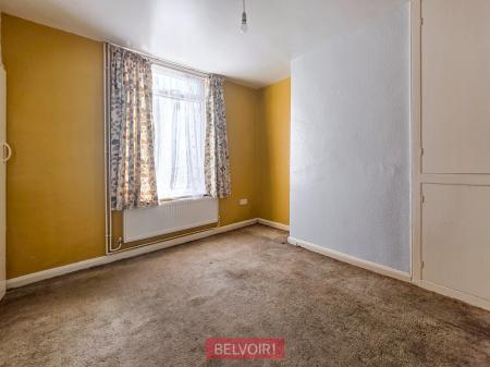 2 bedroom Terraced House for sale in Poplar Street, Wellingborough, NN8