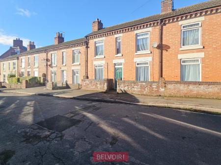 2 bedroom Terraced House for sale in Poplar Street, Wellingborough, NN8