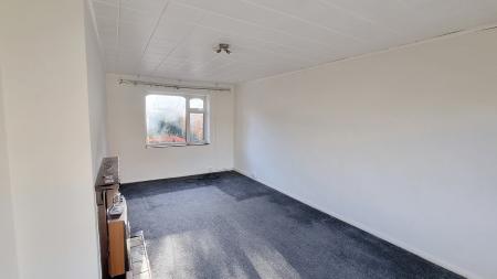 2 bedroom Semi-detached house to let in Edinburgh Road, Wellingborough, NN8