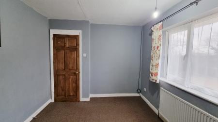 3 bedroom Detached house to let in Thorpe Close, Wellingborough, NN8