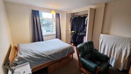 3 bedroom Terraced House to let in Hillside Road, Wellingborough, NN8