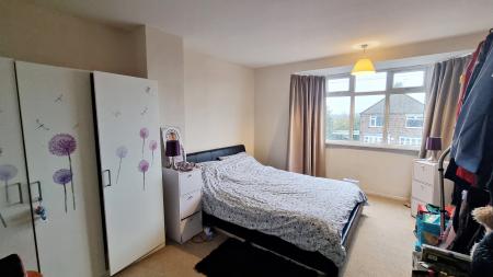 3 bedroom Terraced House to let in Hillside Road, Wellingborough, NN8